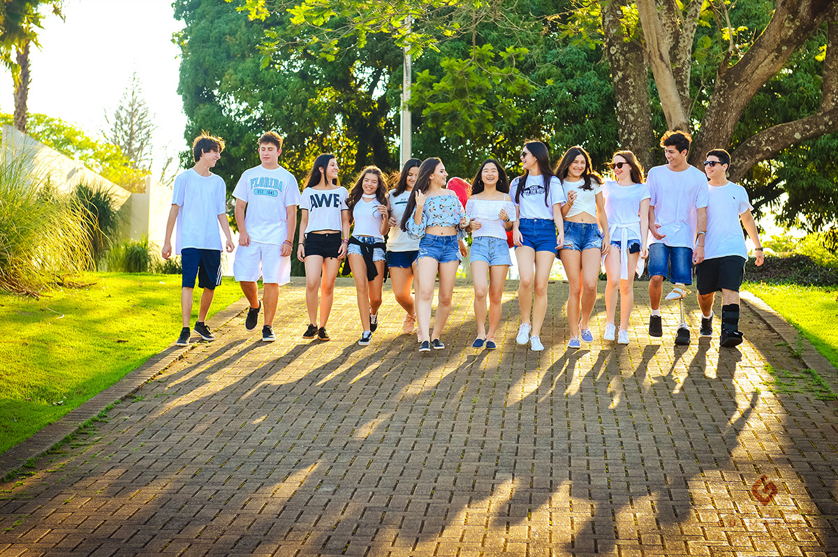 Aquele rolê com os amigos no ensaio