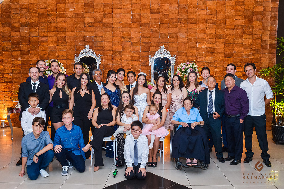 Toda família da Laiane reunida