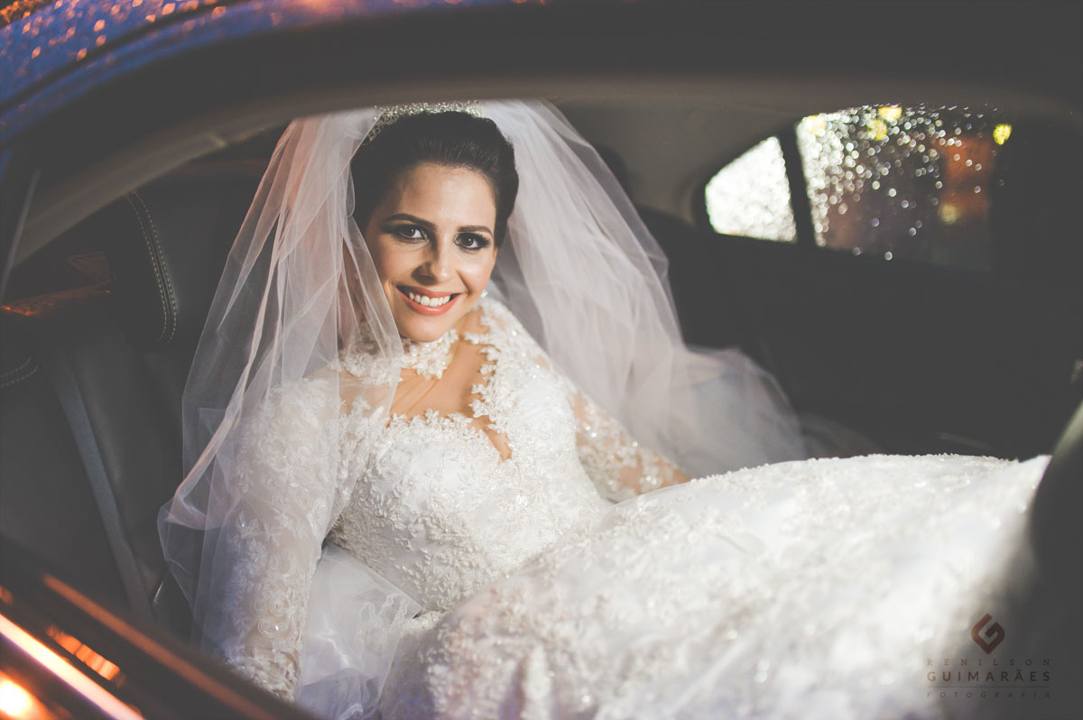 Noiva no carro