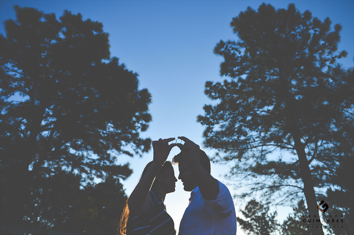 Pré-wedding - Carolina e Italo - silhueta alianças