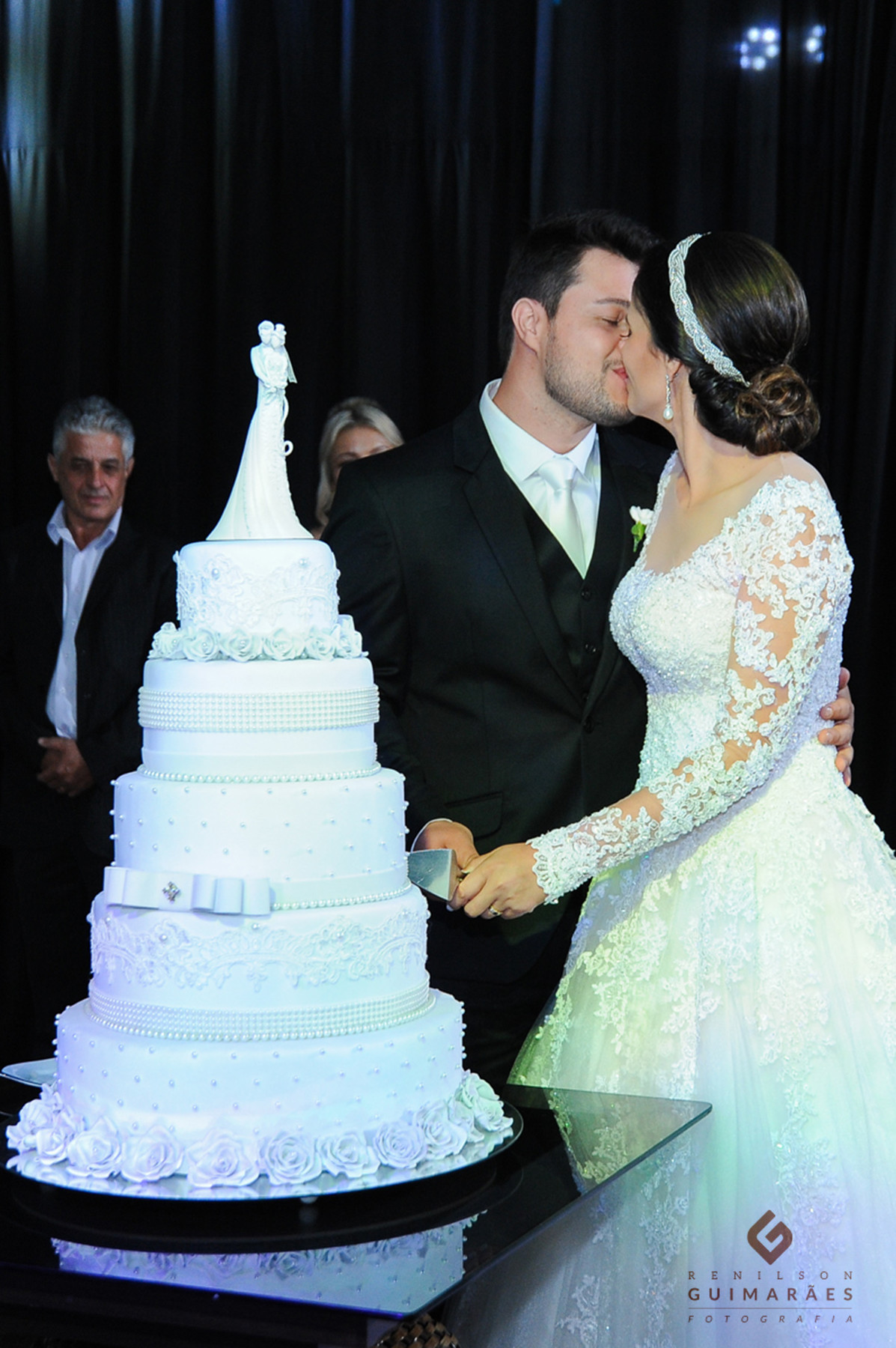 casamento - Carolina e Italo - corte do bolo