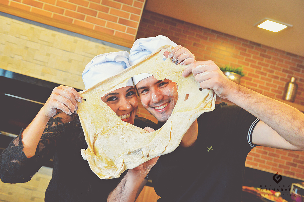 Noivos na cozinha - gastronomia - gourmet