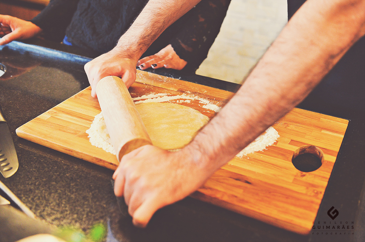 Noivos na cozinha - gastronomia - gourmet