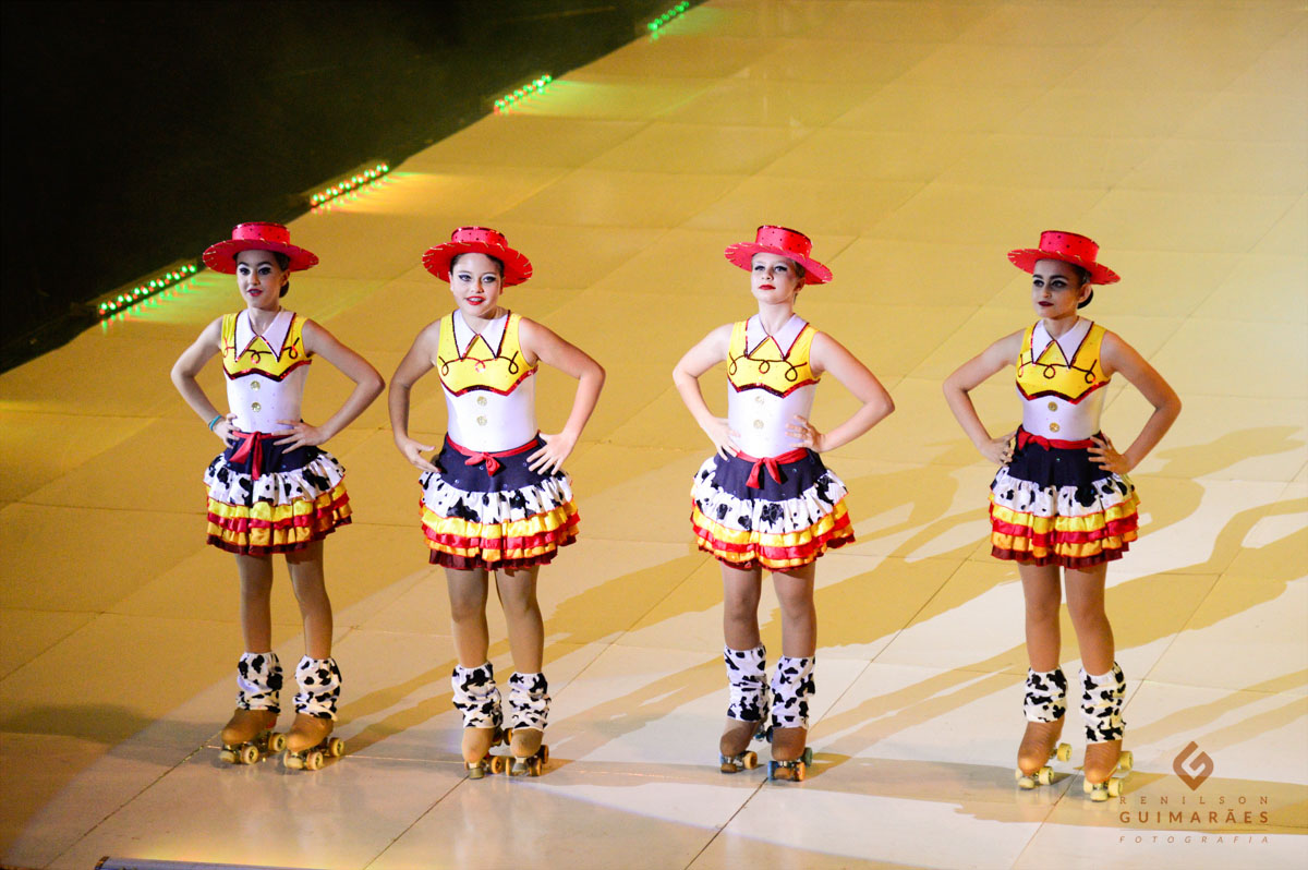 Show Aplause 2016 - Desenho animado - Patinação Artísitca
