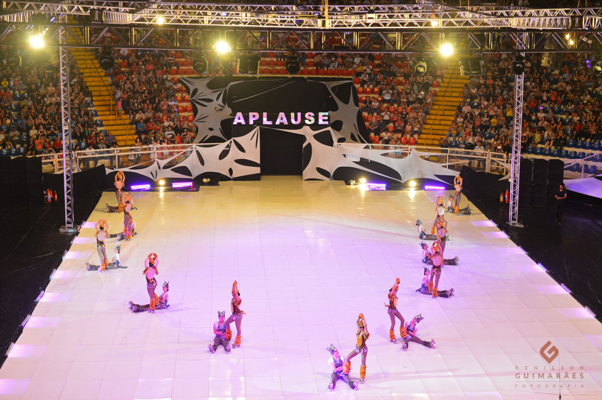 Show Aplause 2016 - Desenho animado - Patinação Artísitca