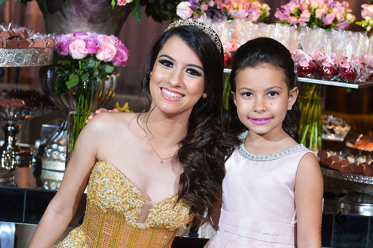 15 anos Julia - debutante