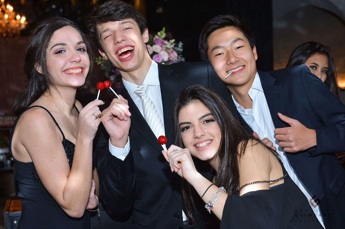 15 anos Julia - amigos