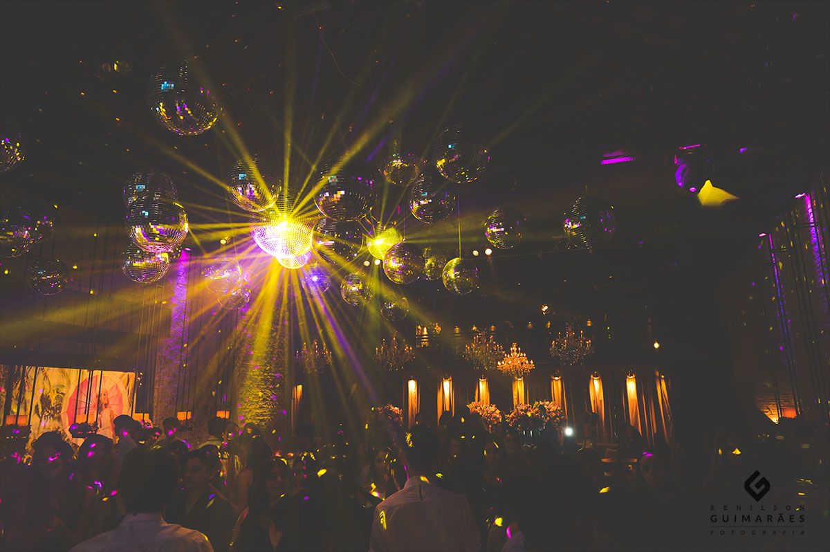 15 anos Julia - festa e luzes