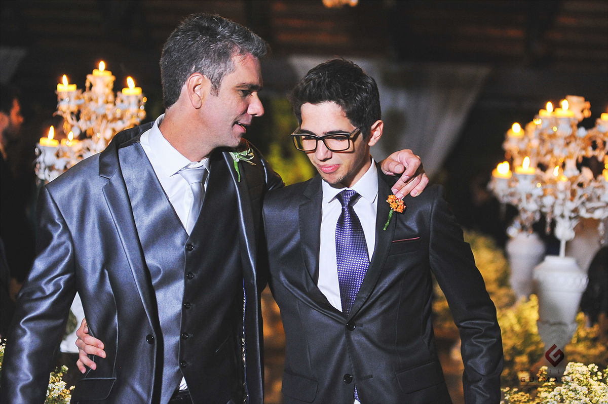 Casamento Beto e Renata - filho entra com o pai