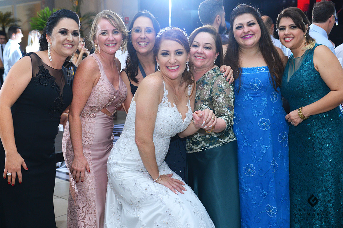 Casamento Beto e Renata - Village Eventos - festa