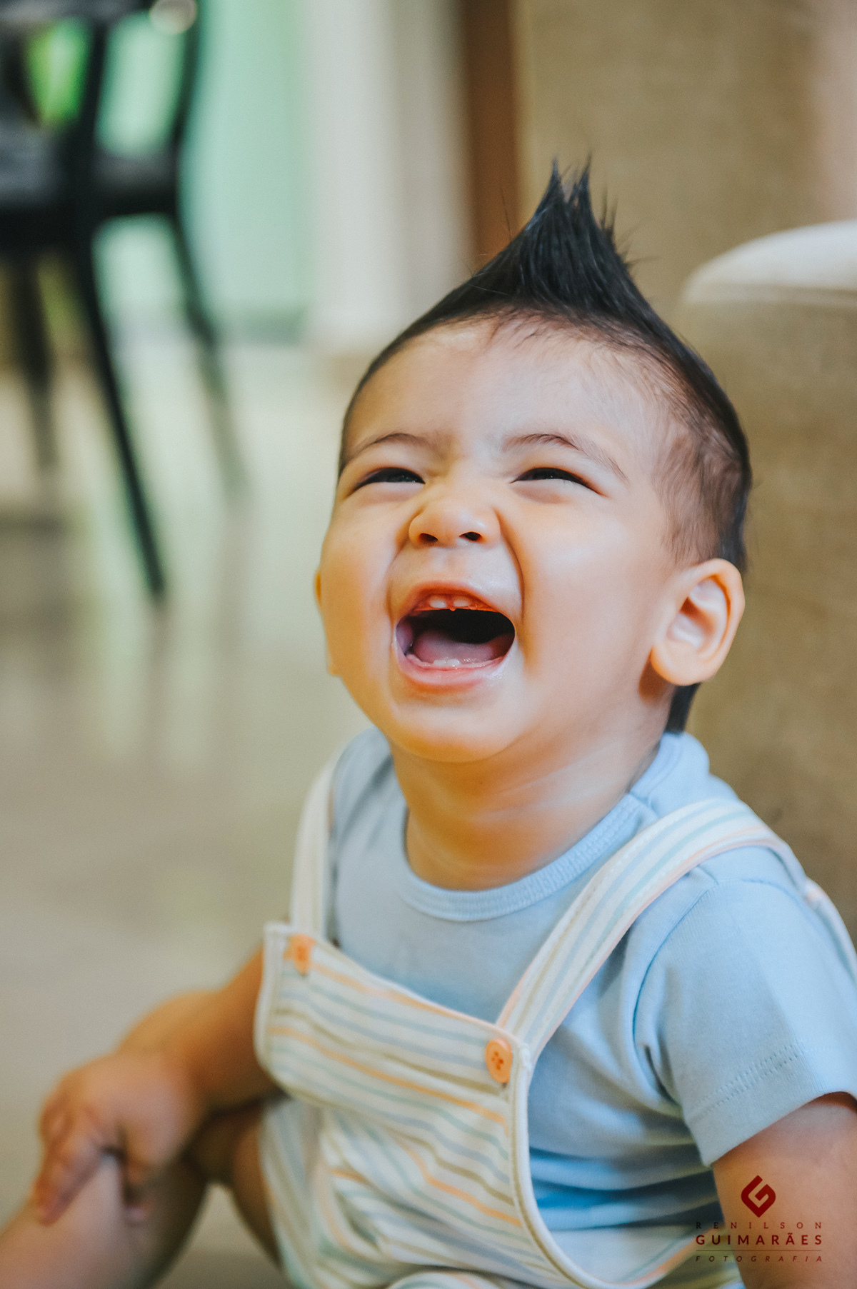 Gargalhada de criança