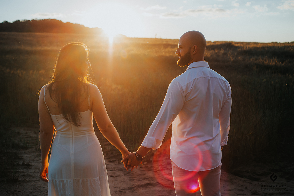 O brilho de um lindo por do sol 