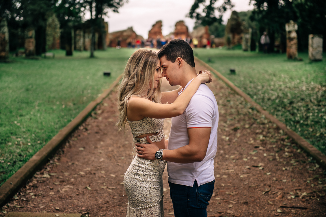 Ruínas San Ignacio Miní, ensaio de casal, pre-wedding, pre-casamento, book de casal, ensaio fotografico de casal