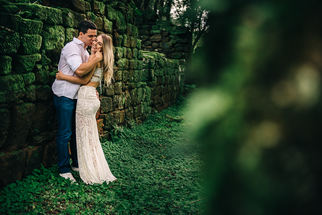 Ruínas San Ignacio Miní, ensaio de casal, pre-wedding, pre-casamento, book de casal, ensaio fotografico de casal, Fotógrafo casamento Foz