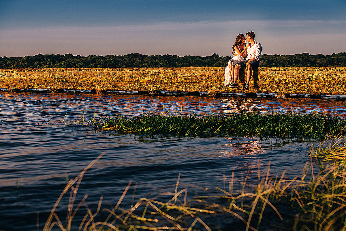 ensaio casal, ensaio fotografico casal, fotos casal, ensaio casal ao por do sol