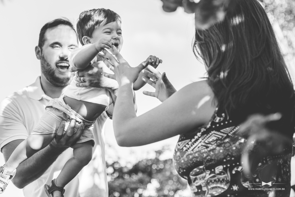 familia, fotos de familia, foto bebe, bebe, pai, mae, casal, foto casal, fotografia, foto, book familia, book area verde, book plantação,  ensaio de familia, ensaio familia, fotografo familia foz, fotografo foz, fotografo, familia feliz, ani
