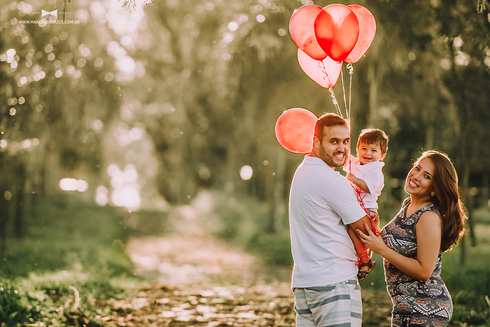 familia, fotos de familia, foto bebe, bebe, pai, mae, casal, foto casal, fotografia, foto, book familia, book area verde, book plantação,  ensaio de familia, ensaio familia, fotografo familia foz, fotografo foz, fotografo, familia feliz, ani
