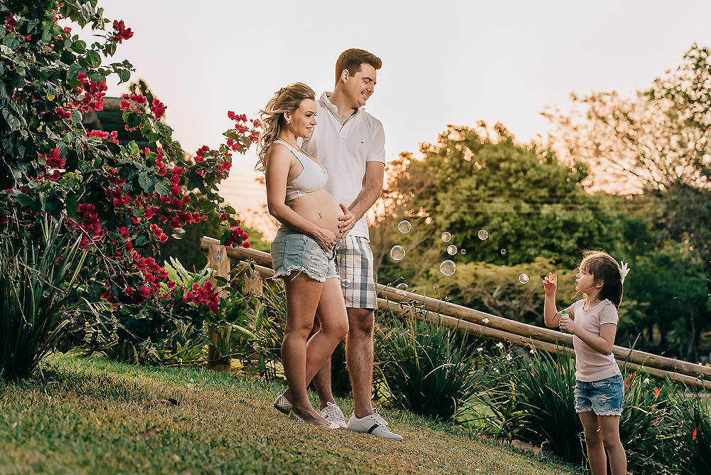 gestante, familia, fotos de familia, foto de gestante, foto bebe, bebe, pai, mae, casal, foto casal, fotografia, foto, book familia, book gestante, book area verde, book plantação, gestante foz,
ensaio gestante