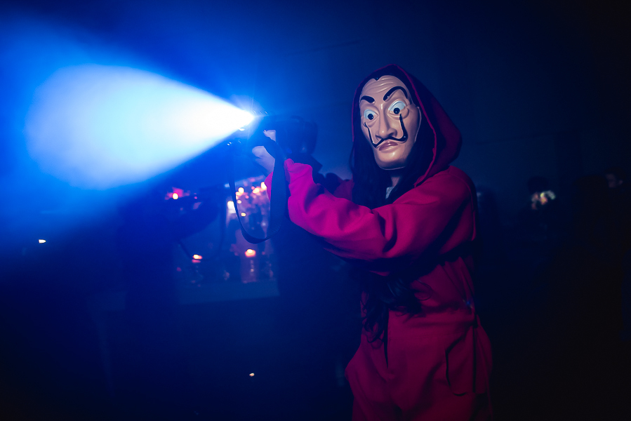 Fiesta de 15 años Agostina, en salon de fiesta life en rosario. Produccion de fotografia y video por marcelo genetti, Funxv foto y video de 15 años, en funes, rosario.