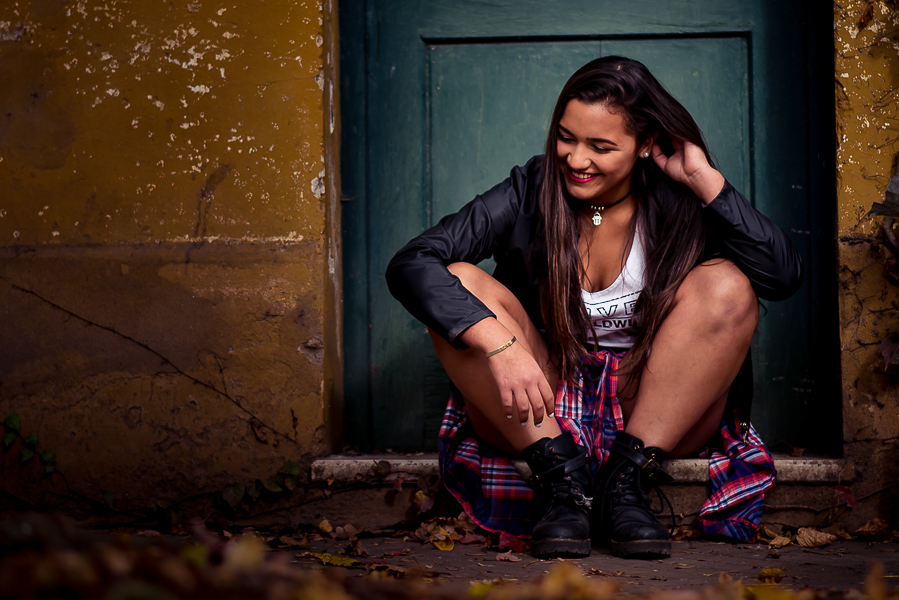 Un increible book de 15 años para el fotolibro de Jazmin, Recorrimos varios pueblos y locaciones. Realizado por funxv fotografia y video de 15 años. Marcelo Genetti, funes, rosario.