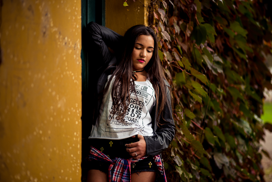 Un increible book de 15 años para el fotolibro de Jazmin, Recorrimos varios pueblos y locaciones. Realizado por funxv fotografia y video de 15 años. Marcelo Genetti, funes, rosario.