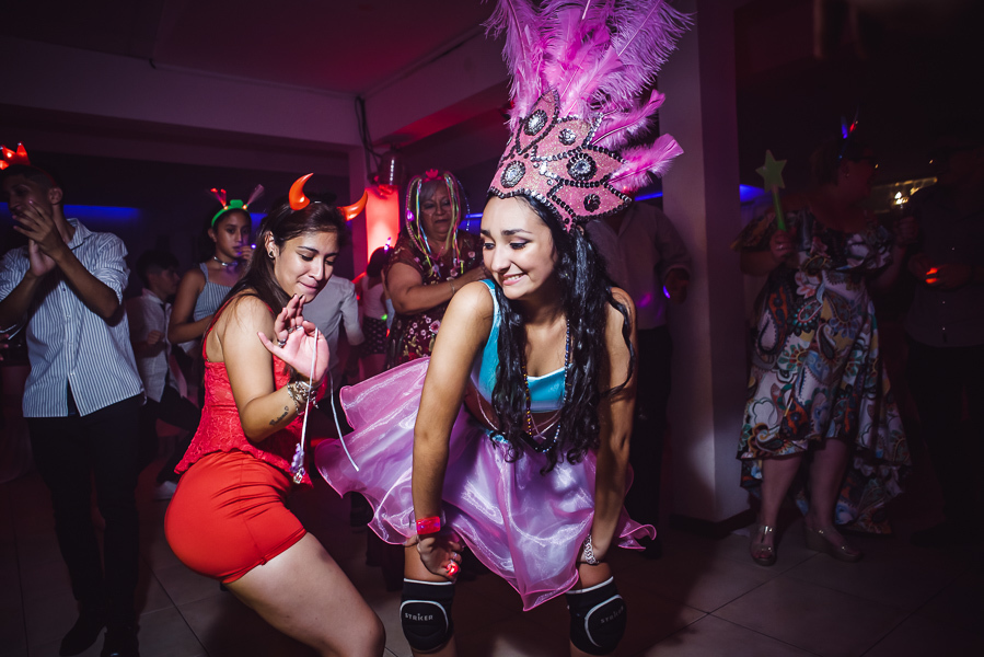 Fotografo de quinceañeras en sky blue eventos, fotografo en funes, vestido de 15