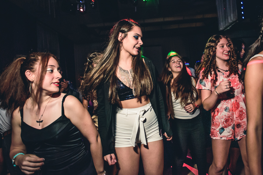 fotografo de 15 en rosario, fiesta de quince en salon luna galana de rosario