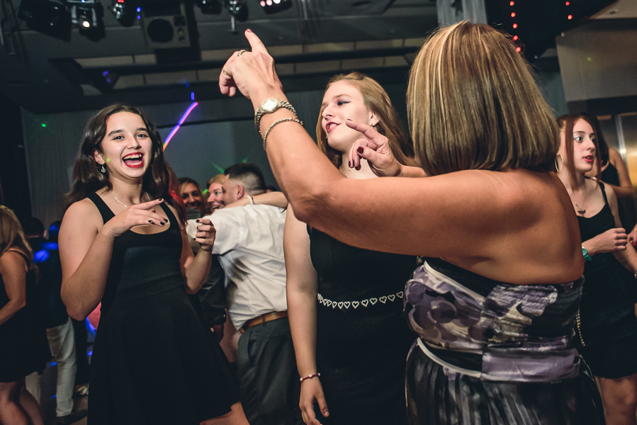 fotografo de 15 en rosario, fiesta de quince en salon luna galana de rosario