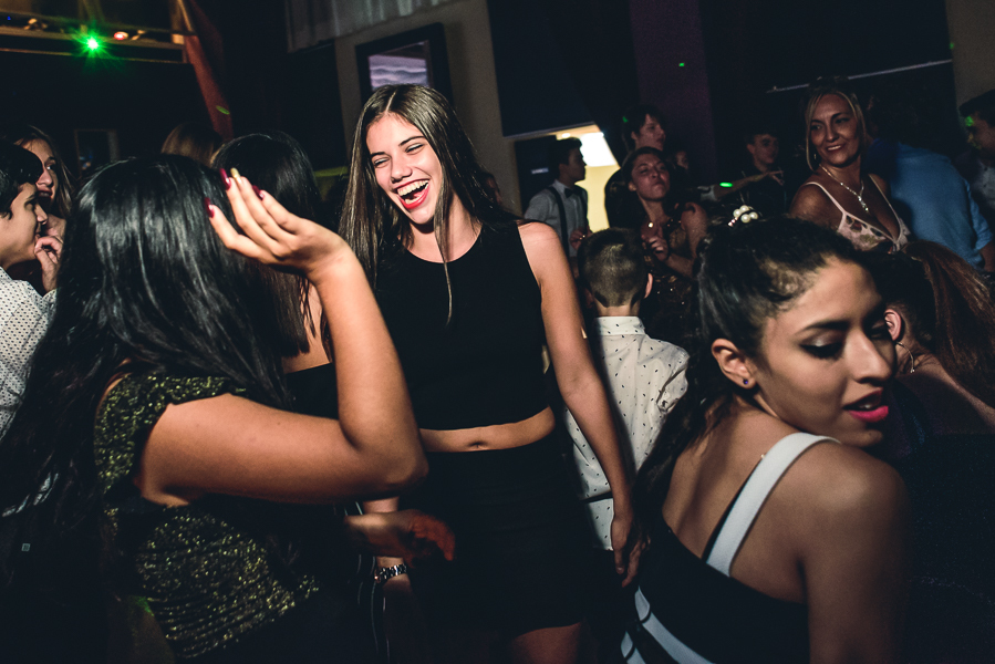 fotografo de 15 en rosario, fiesta de quince en salon luna galana de rosario