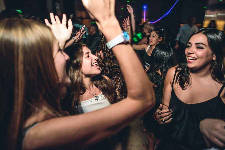 fotografo de 15 en rosario, fotos de fiesta de quince en salon luna galana de rosario