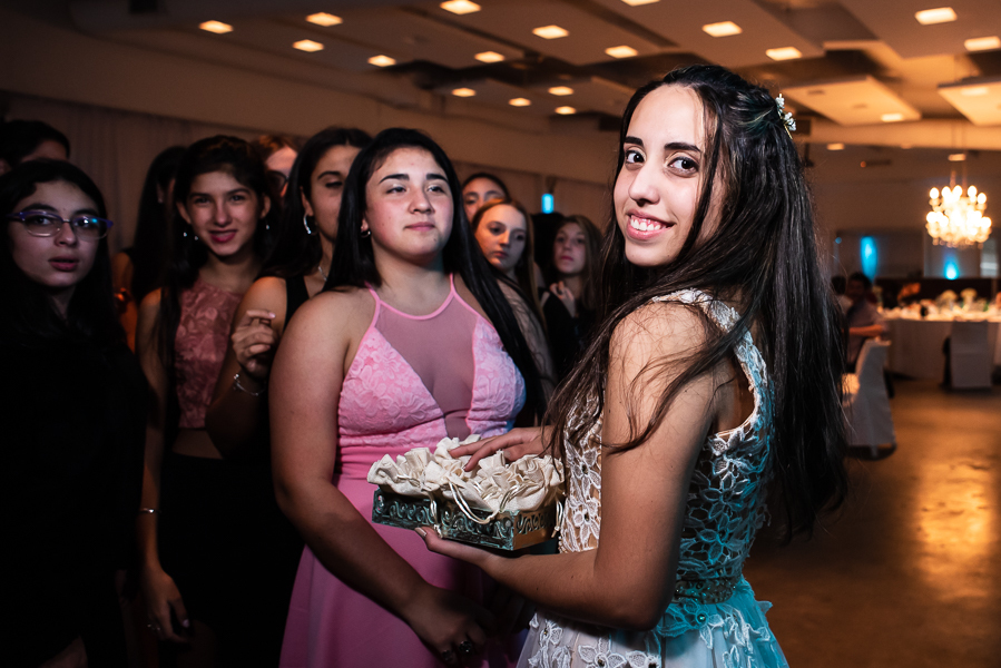 fotografo y video de 15 años agustina en salon de fiesta tamarindo de rosario