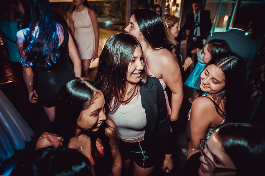 Fiesta 15 años agustina en salon de fiesta tamarindo de rosario