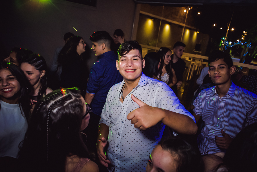 fotografo y video de 15 años agustina en salon de fiesta tamarindo de rosario