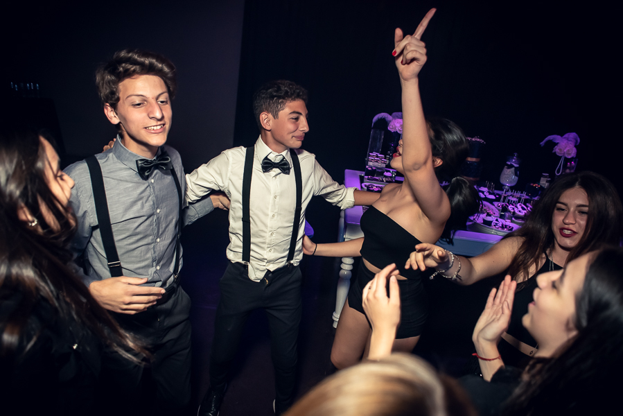 LOS 15 DE aBRIL EN PUERTO ESPAÑA EVENTOS