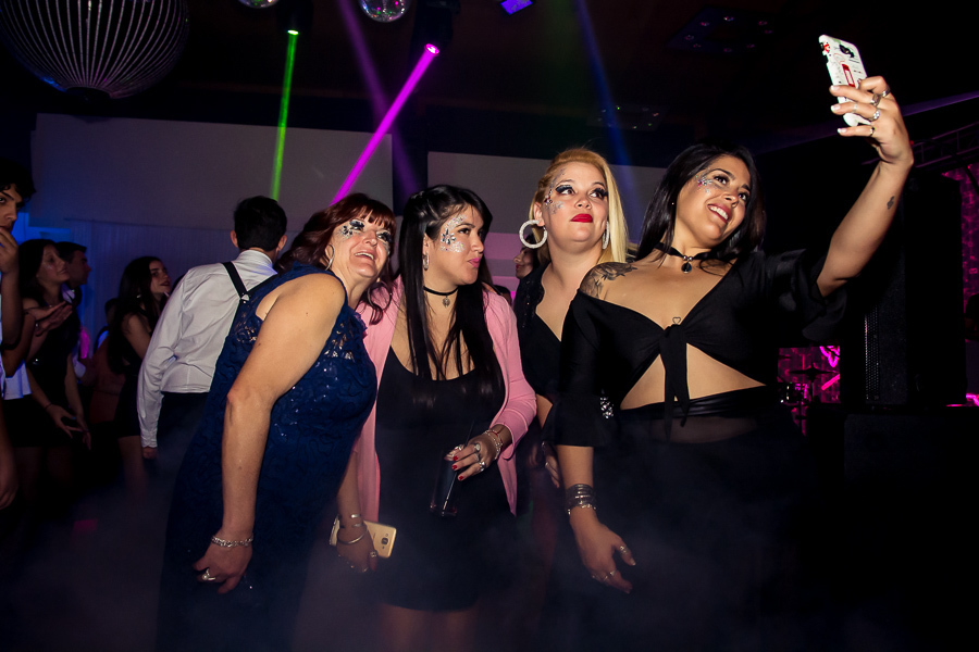 fiesta 15 años en salon parada uno