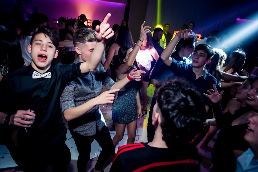 fiesta 15 años en salon parada uno