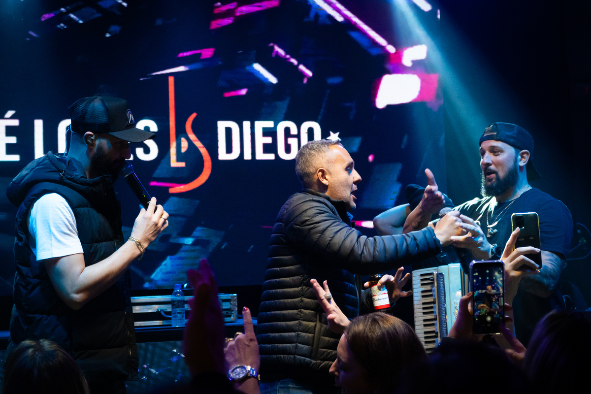 ze-lopes-e-diego-pocket-show-ao-vivo-com-banda