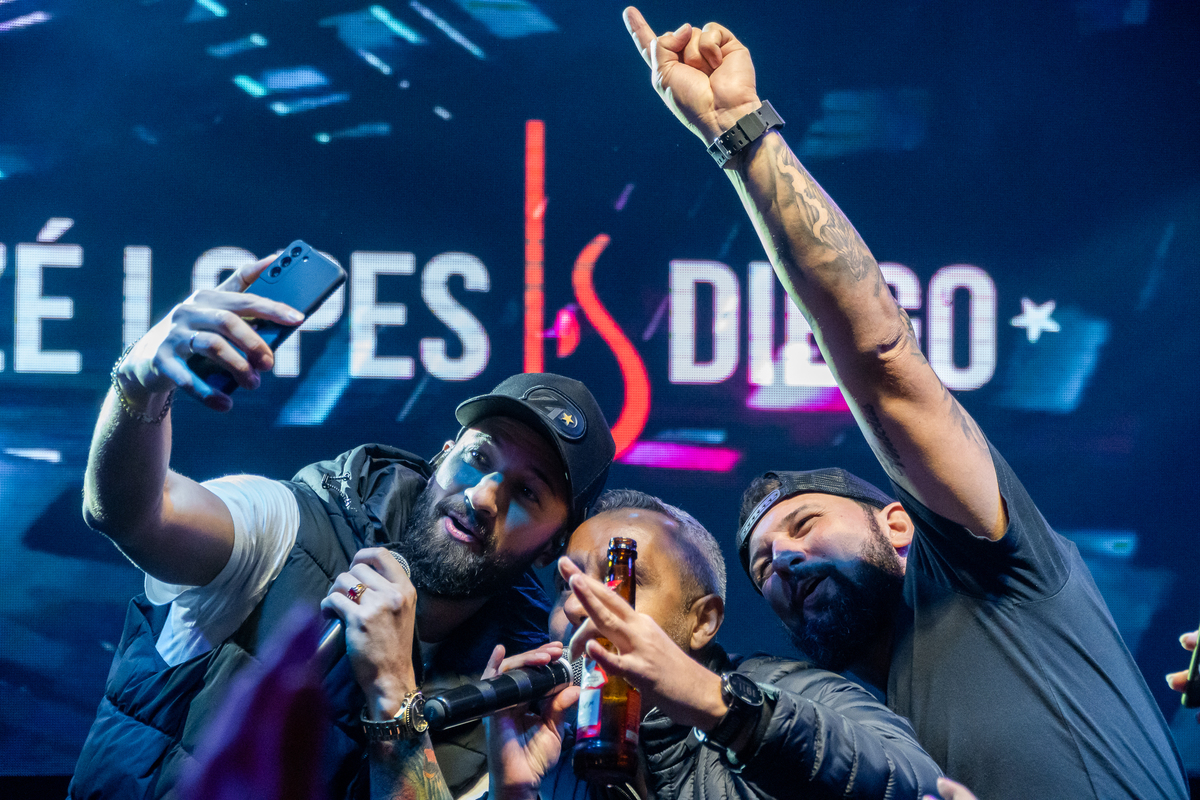 ze-lopes-e-diego-pocket-show-ao-vivo-com-banda