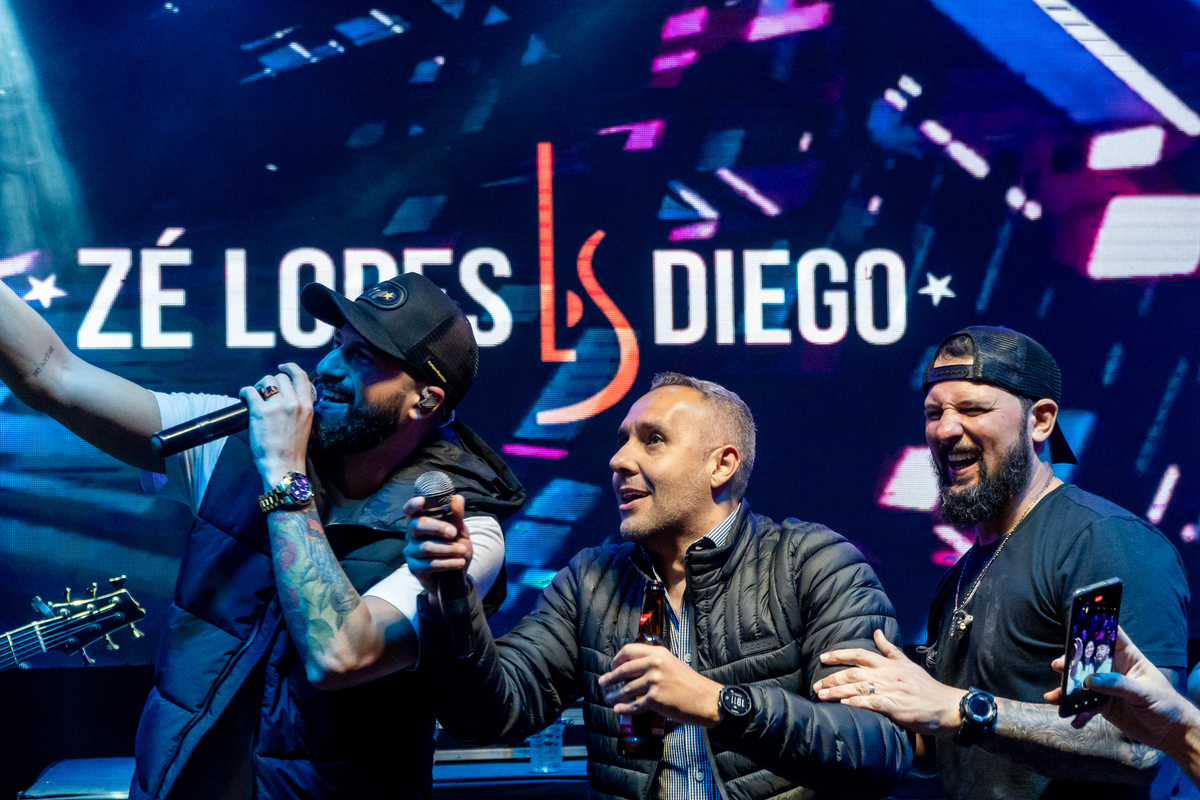 ze-lopes-e-diego-pocket-show-ao-vivo-com-banda