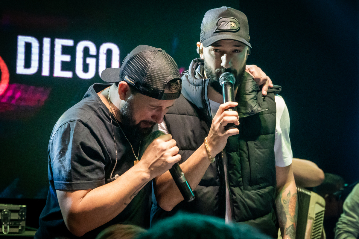 ze-lopes-e-diego-pocket-show-ao-vivo-com-banda