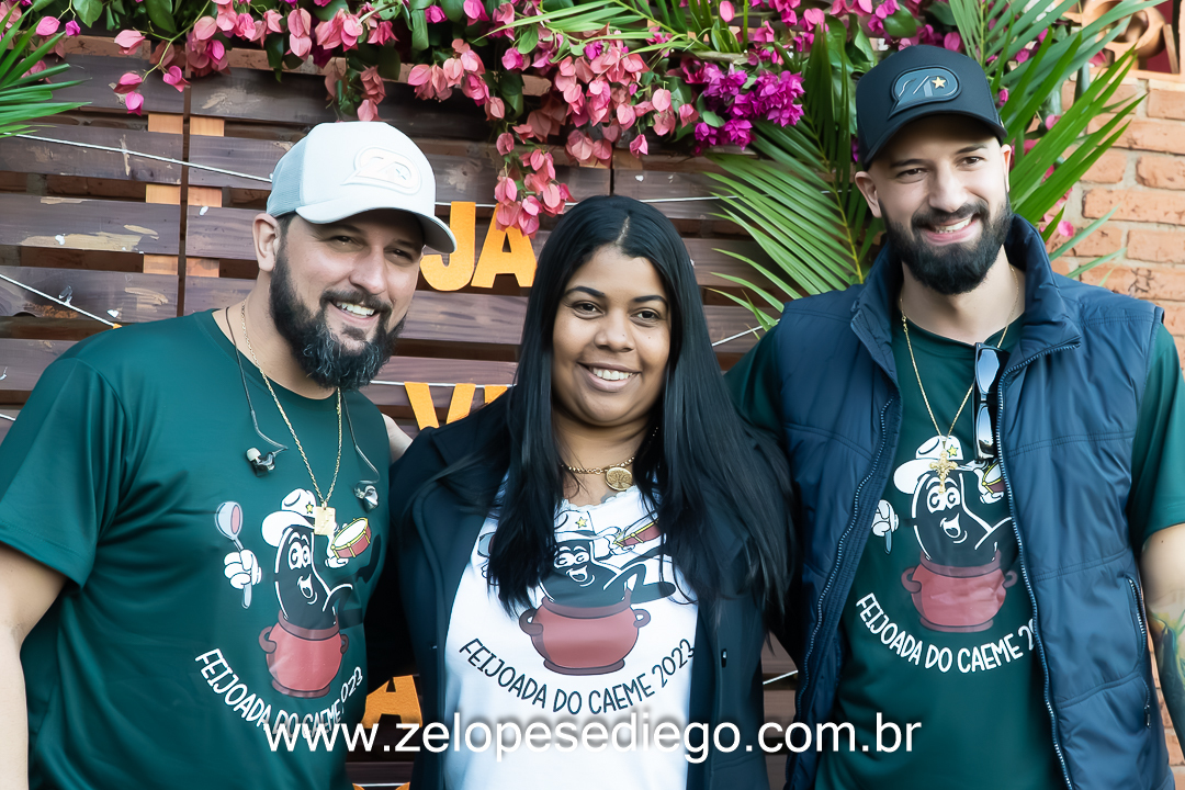 pocket-show-com-ze-lopes-e-diego-na-feijoada-do-caeme-em-barrinha-sao-paulo