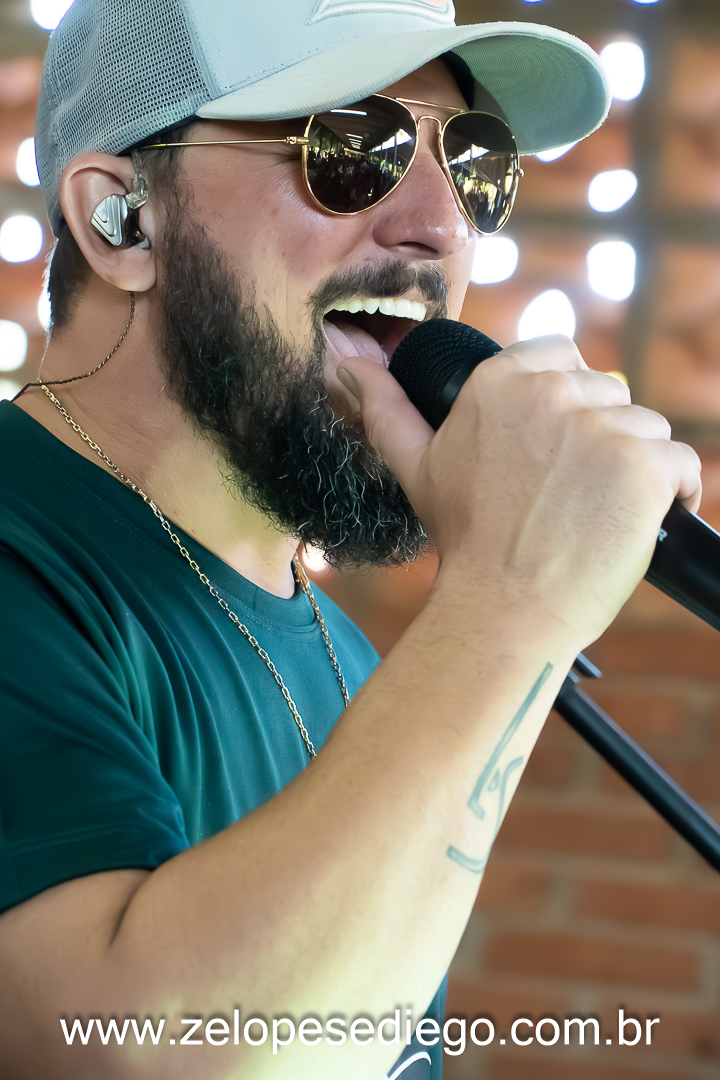 pocket-show-com-ze-lopes-e-diego-na-feijoada-do-caeme-em-barrinha-sao-paulo