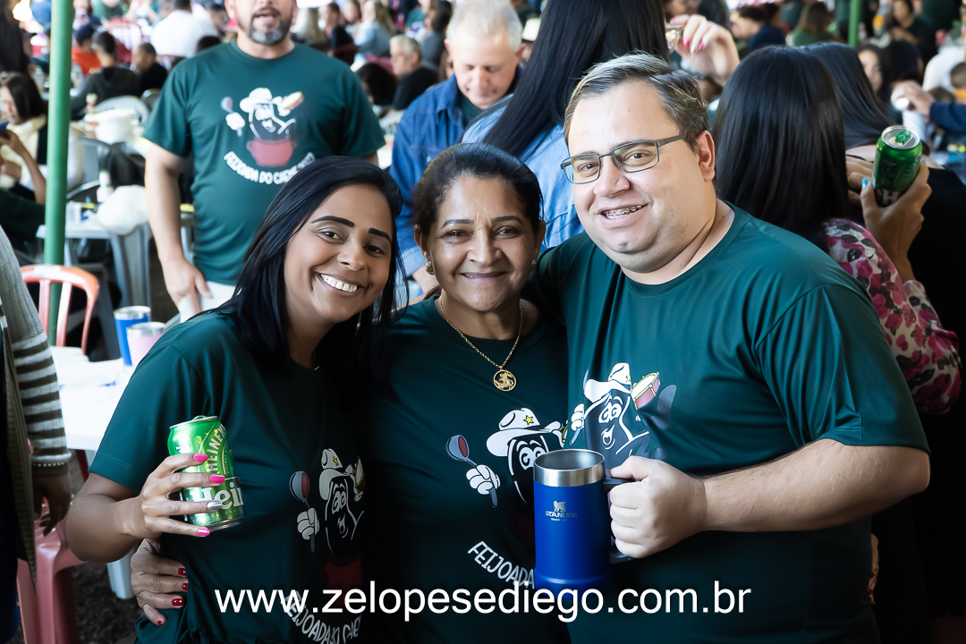 pocket-show-com-ze-lopes-e-diego-na-feijoada-do-caeme-em-barrinha-sao-paulo