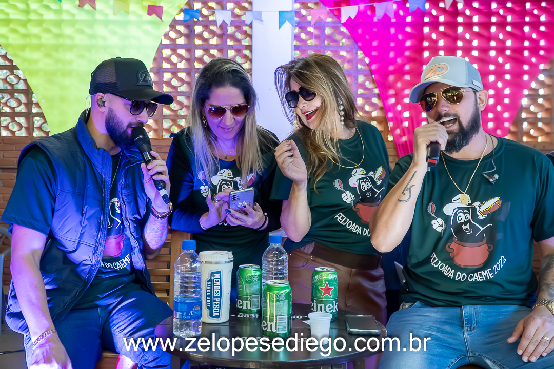 pocket-show-com-ze-lopes-e-diego-na-feijoada-do-caeme-em-barrinha-sao-paulo
