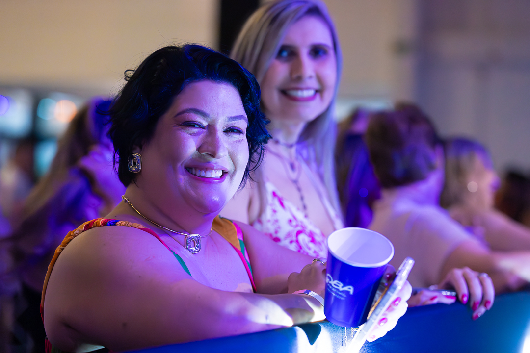 show-com-banda-na-feijoada-da-tuka-no-palco-360