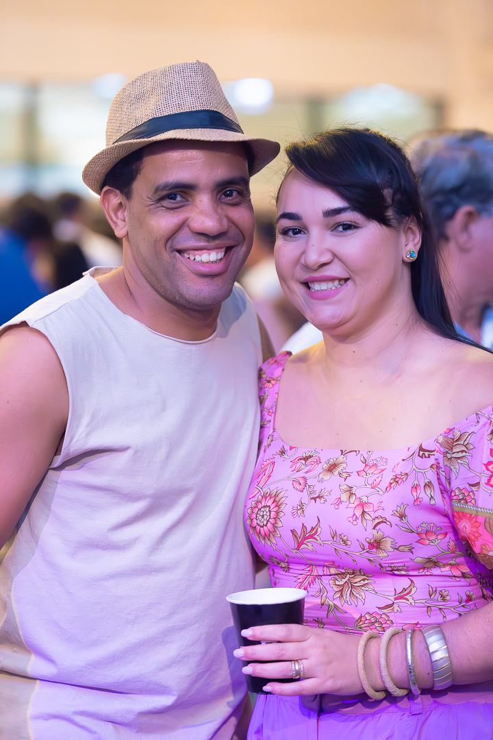 show-com-banda-na-feijoada-da-tuka-no-palco-360