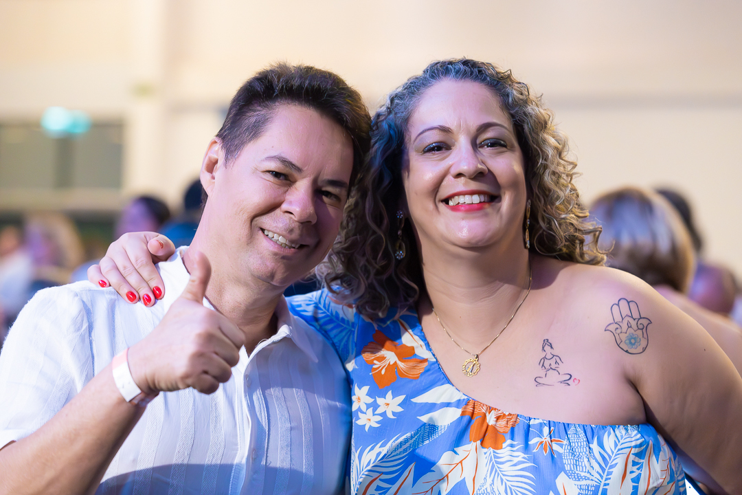 show-com-banda-na-feijoada-da-tuka-no-palco-360