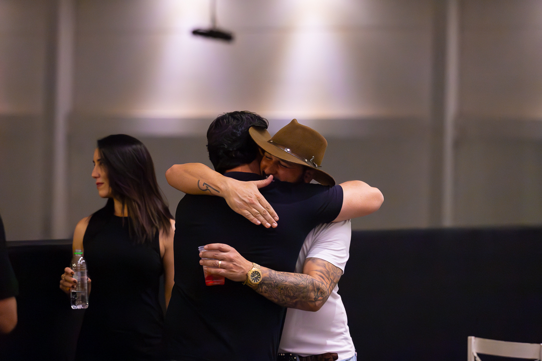 show-com-banda-na-feijoada-da-tuka-no-palco-360