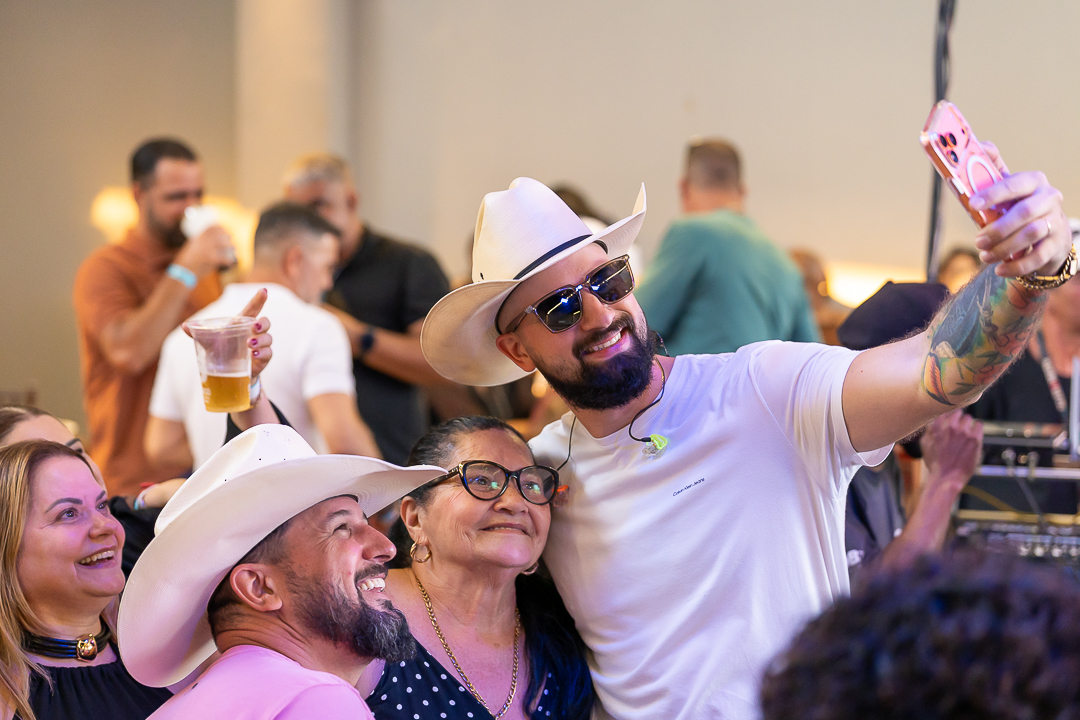 feijuca-da-val-com-ze-lopes-e-diego-e-banda-no-espaço-villas-2026