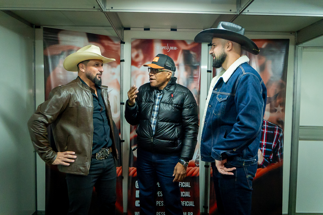 ze-lopes-diego-sertaozinho-rodeio-fest-2026-fotos